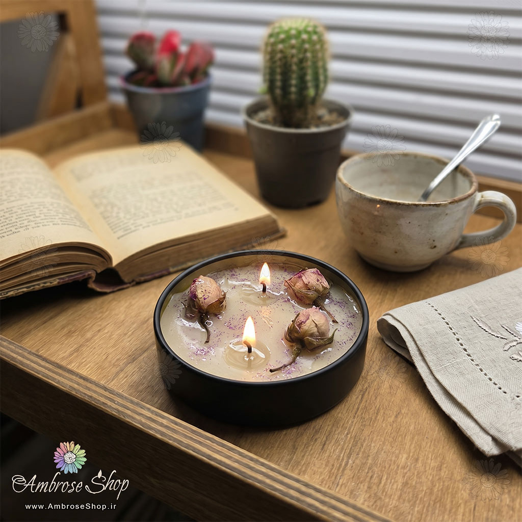 شمع قوطی فلزی طرح غنچه رز طبیعی لایه ژله ای صیقلی اکلیلی دو فتیله فانتزی امبرز شاپ